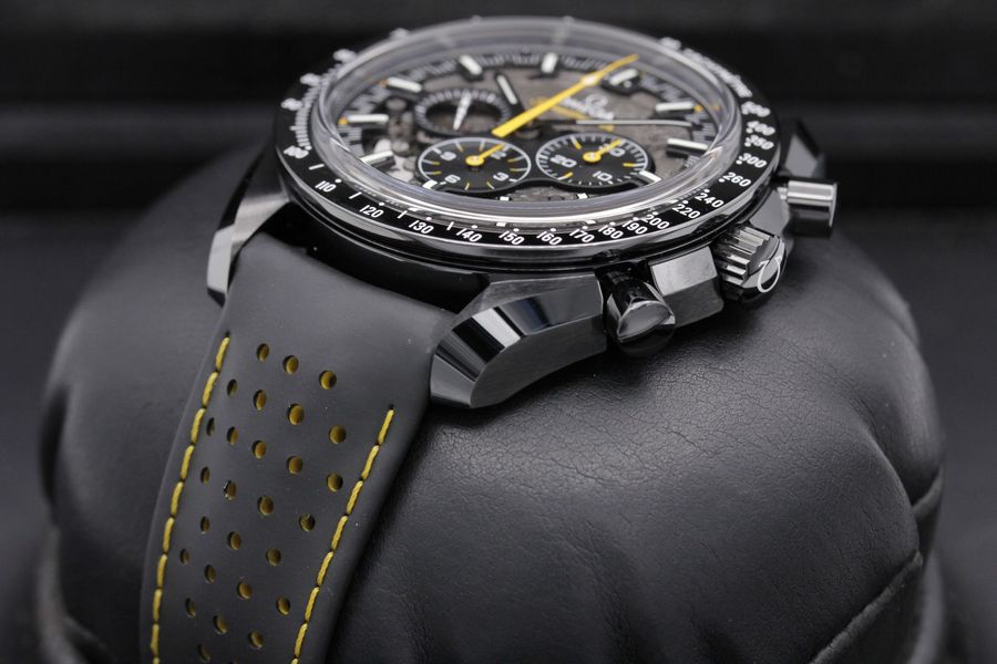 Omega Speedmaster Dark Side of the Moon 310.92.44.50.01.001